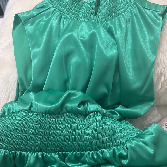 NANETTE NANETTE LEPORE Solid Pleated Dress - Picture 6 of 6